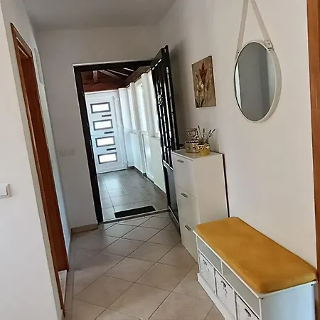 Kuca Za Odmor Oaza Mira Kovacevo Polje